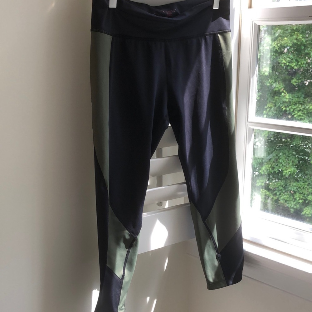 Vie Active yoga pant